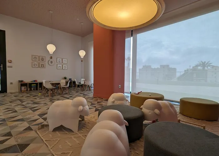 Sunset Cliffs Boho Style Apartment Benidorm